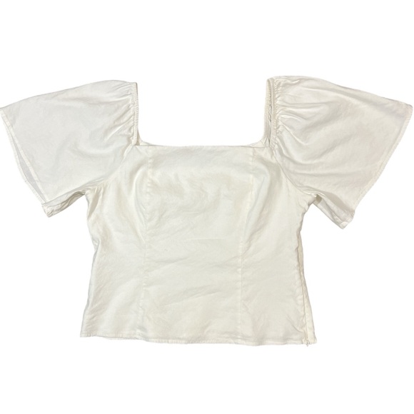 Antonio Melani. NWOT  Square neck ivory flutter sleeve cropped top.  Size 12 - Picture 7 of 9